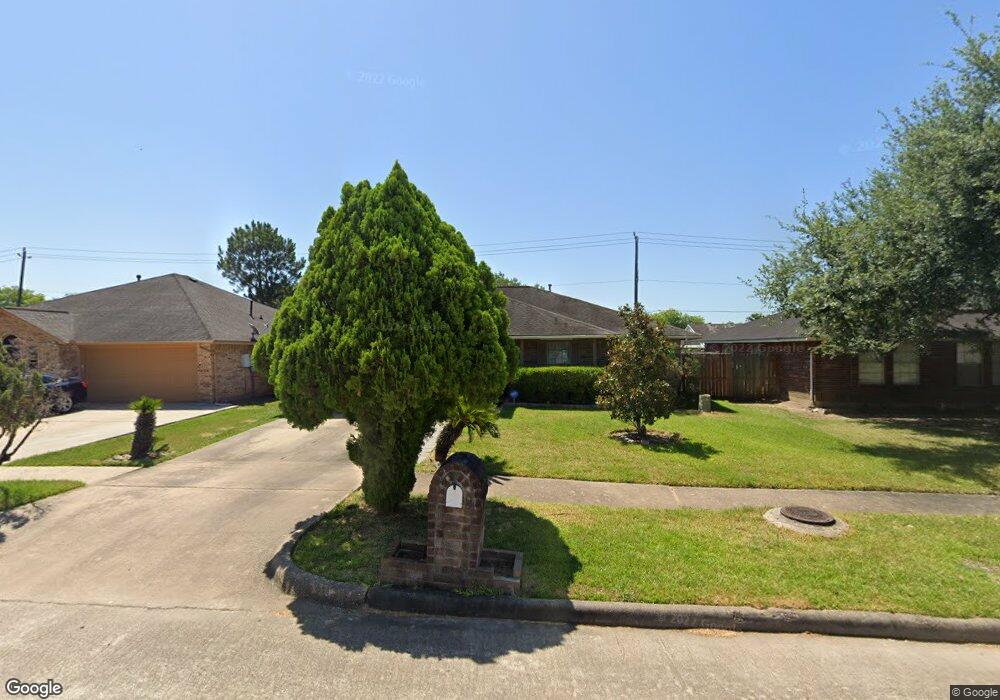 9550 Carmalee St, Houston, TX 77075 - photo 1