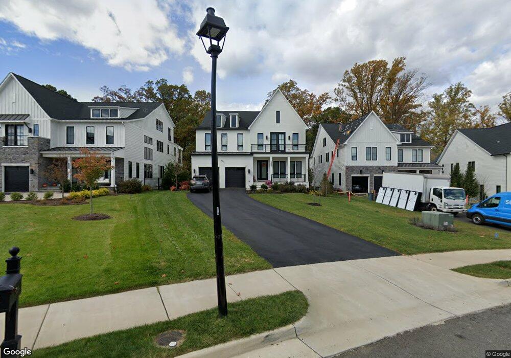 1356 Monitor Ln, McLean, VA 22101 - photo 1