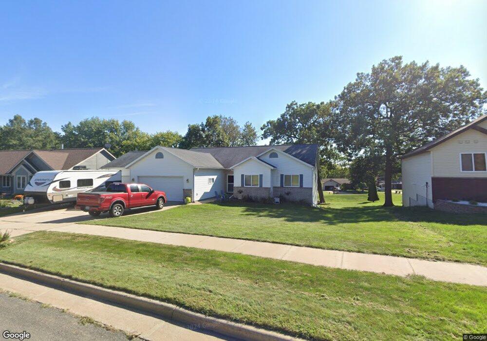 2019 West Ridge Dr, Eau Claire, WI 54703 - photo 1