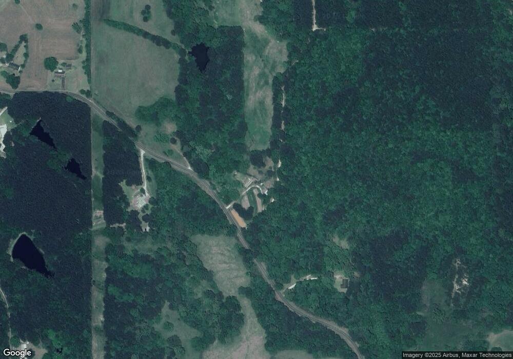 454 Shady Grove Moss Rd, Laurel, MS 39443 - photo 1