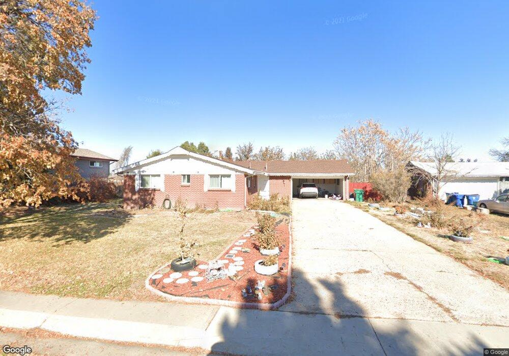 10693 E 6th Place, Aurora, CO 80010 - photo 1