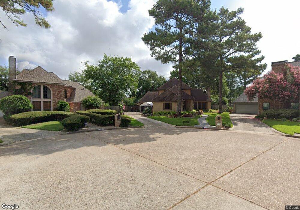 7362 Birchtree Forest Dr, Houston, TX 77088 - photo 1