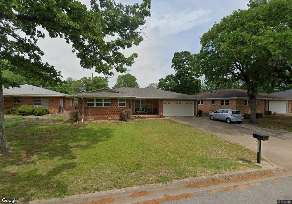 1313 Crestview Dr, Denison, TX 75020 - photo 1