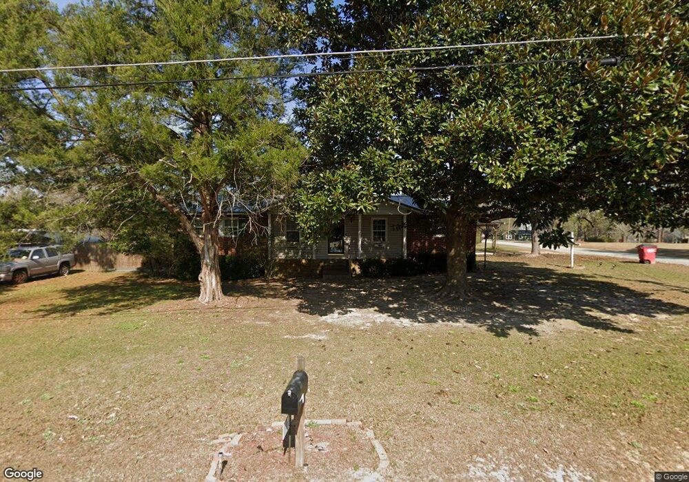 81 E Brewton St, Mc Rae, GA 31055 - photo 1