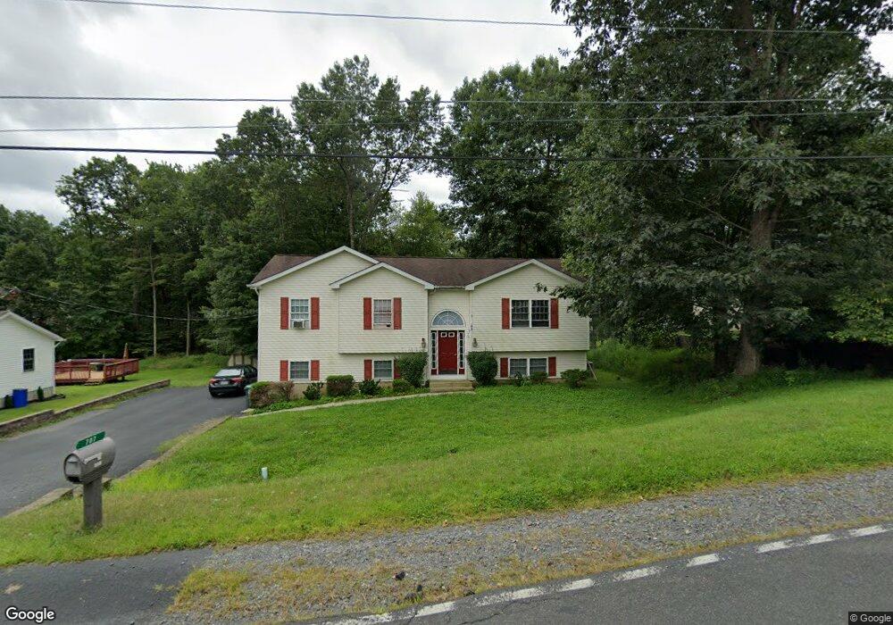 707 Horizon Dr, Stroudsburg, PA 18360 - photo 1