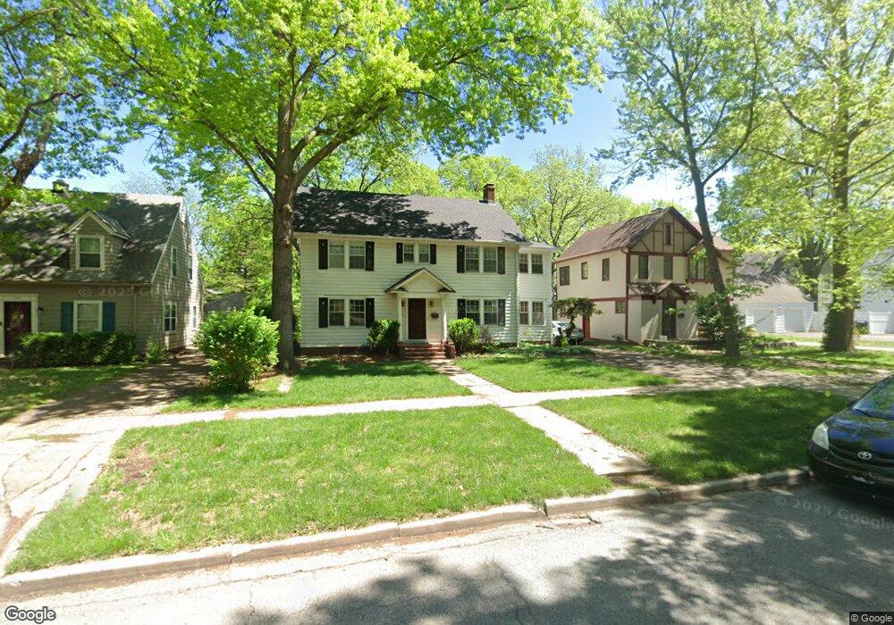 1422 SW MacVicar Ave, Topeka, KS 66604 - photo 1