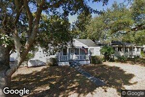 1316 Bonaventure Rd, Savannah, GA 31404