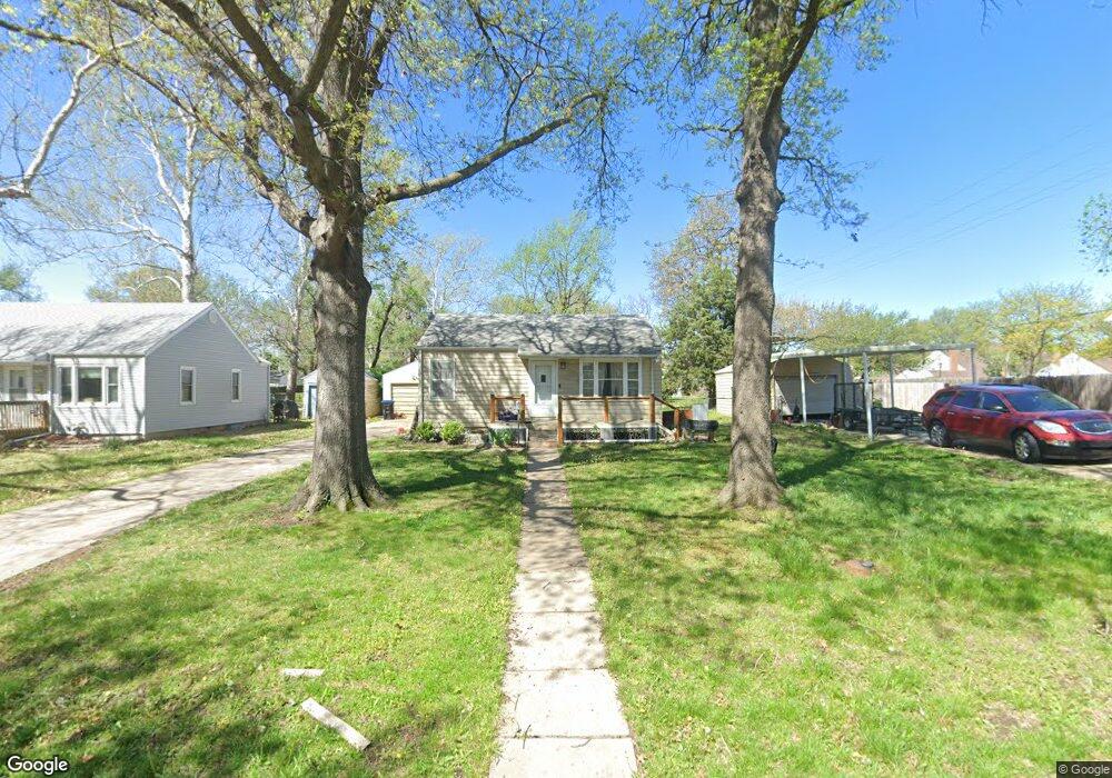 1135 SW Mission Ave, Topeka, KS 66604 - photo 1