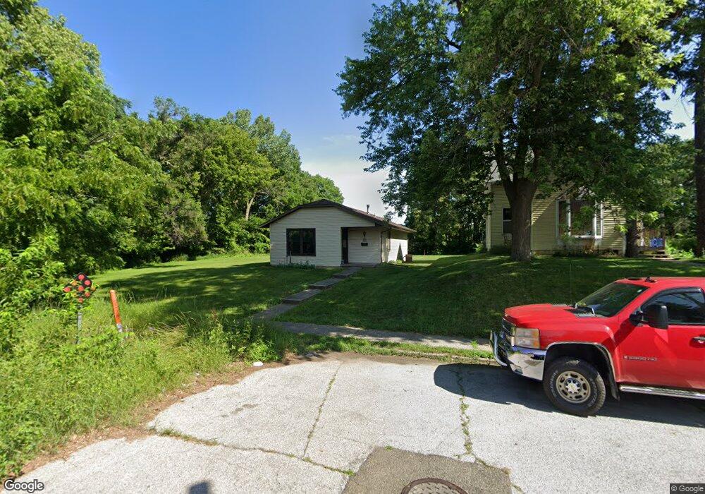 1732 W 14th St, Davenport, IA 52804 - photo 1