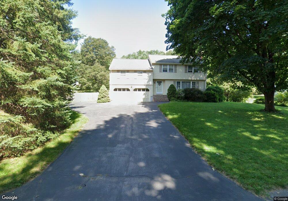 39 Glenridge Dr, Bedford, MA 01730 - photo 1