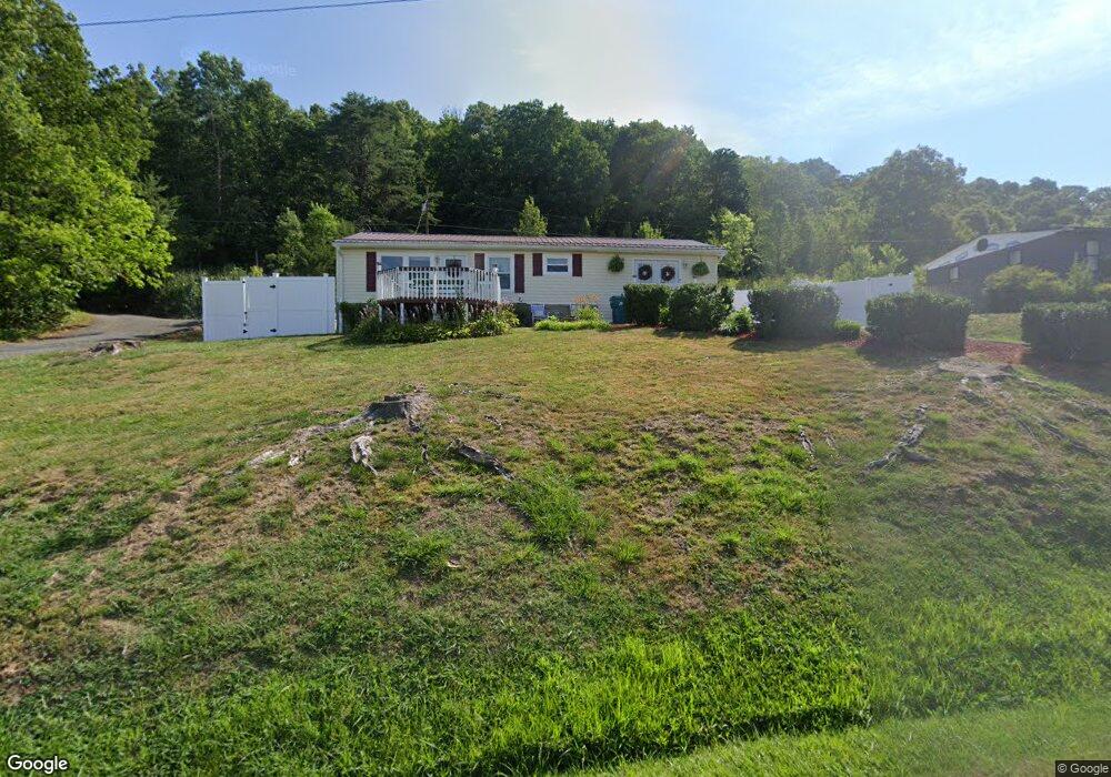 318 E 5th Ave, Watauga, TN 37694 - photo 1