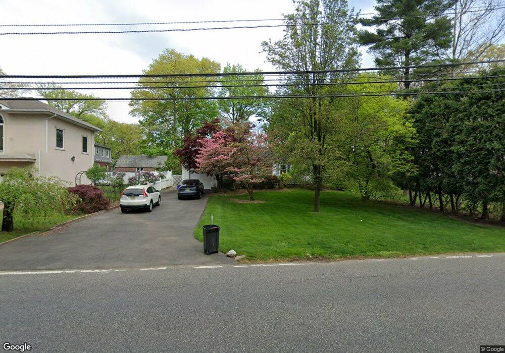 168 Knickerbocker Rd, Cresskill, NJ 07626 - photo 1