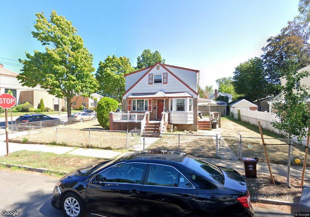 80-03 258th St, Glen Oaks, NY 11004 - photo 1