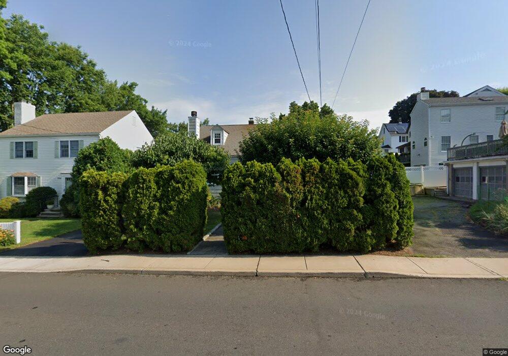 302 West Ave, Darien, CT 06820 - photo 1