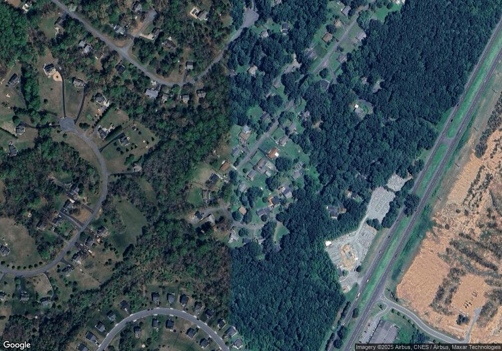 384 Whitethorn Ct, Ruckersville, VA 22968 - photo 1