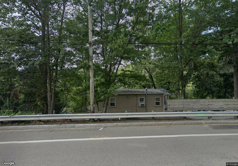 1067 Waverley St, Framingham, MA 01702 - photo 1