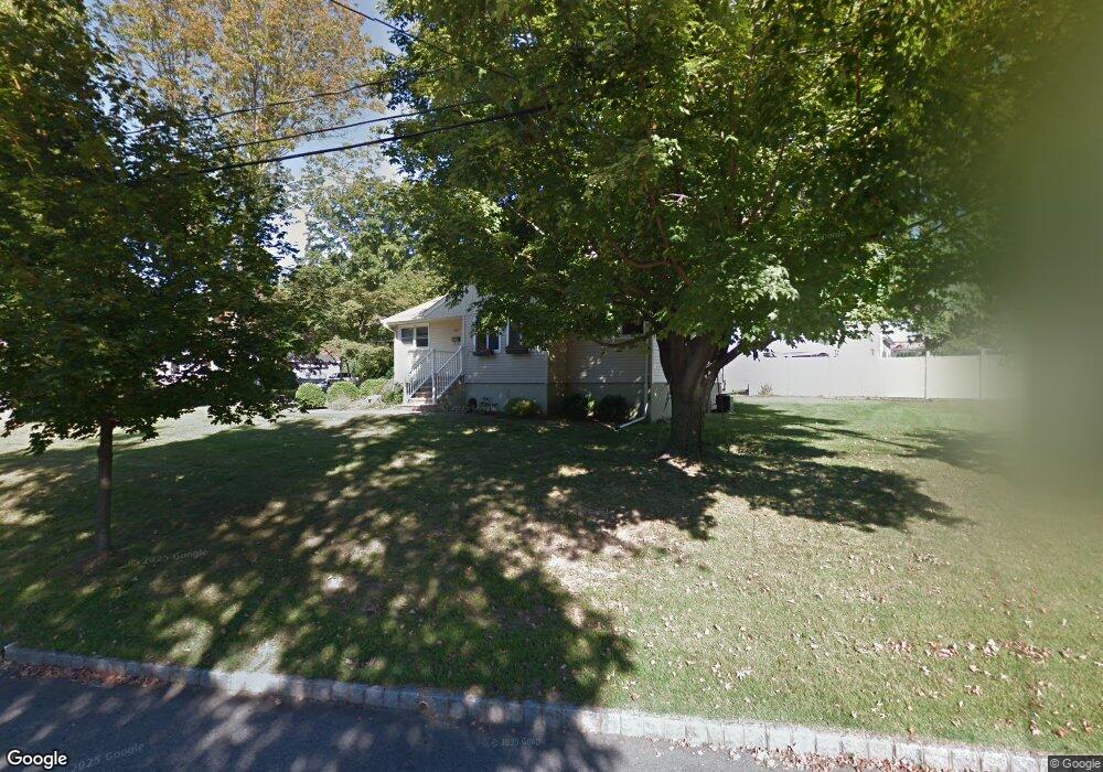 95 Gloucester Rd, Parsippany, NJ 07054 - photo 1