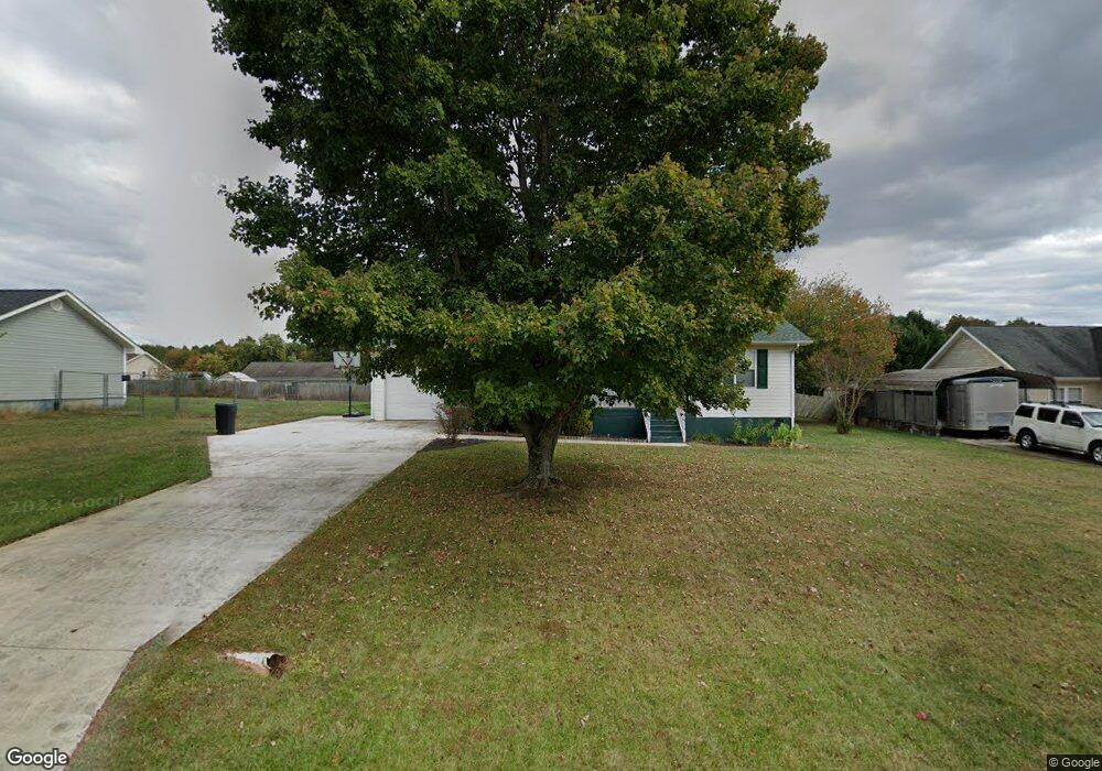 125 Hyde Ln, Statesville, NC 28625 - photo 1