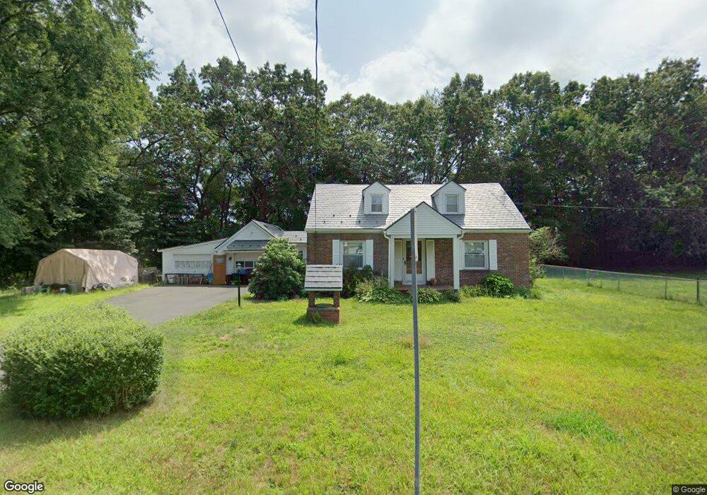 32 Cherry St, Ludlow, MA 01056 - photo 1