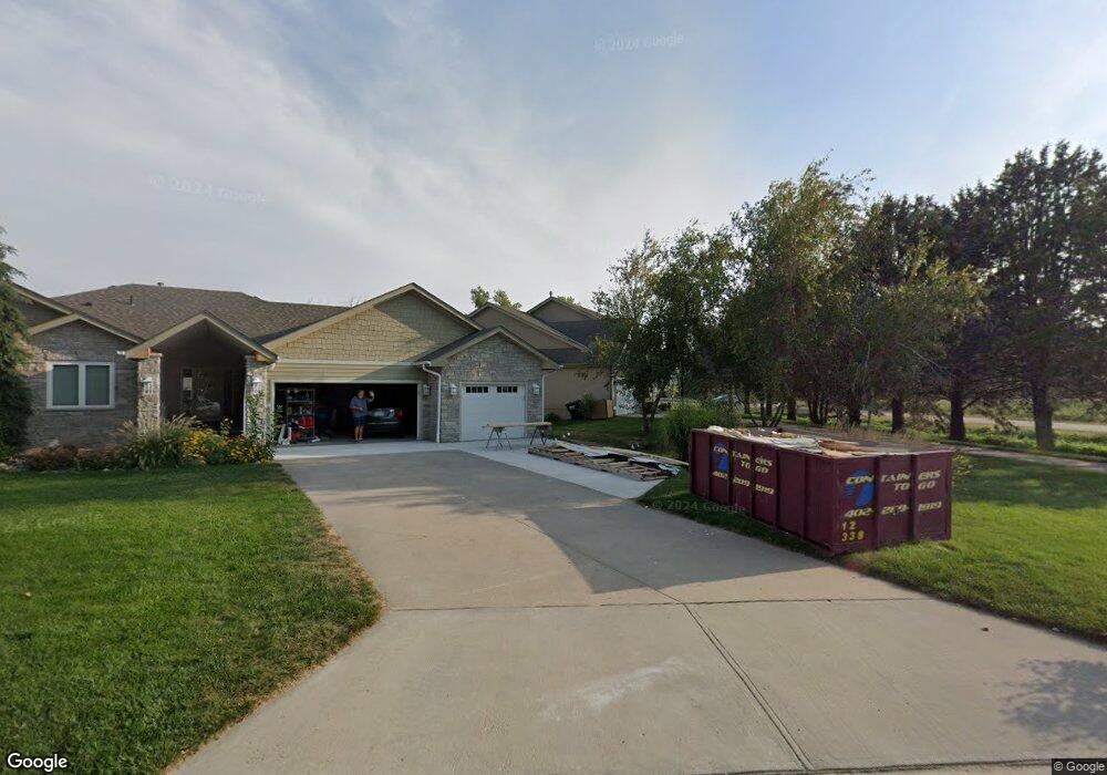 8617 Oahu Cir, Papillion, NE 68046 - photo 1