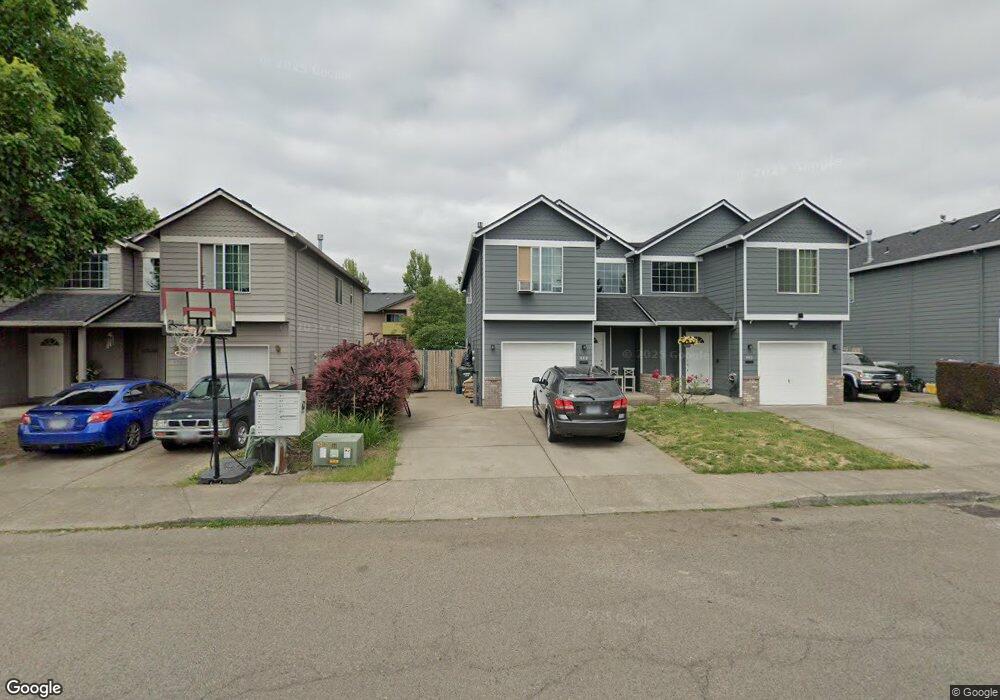 447 S Pine St, Canby, OR 97013 - photo 1