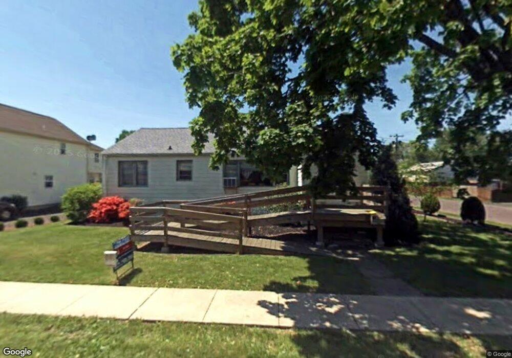 226 W 7th St, Lansdale, PA 19446 - photo 1