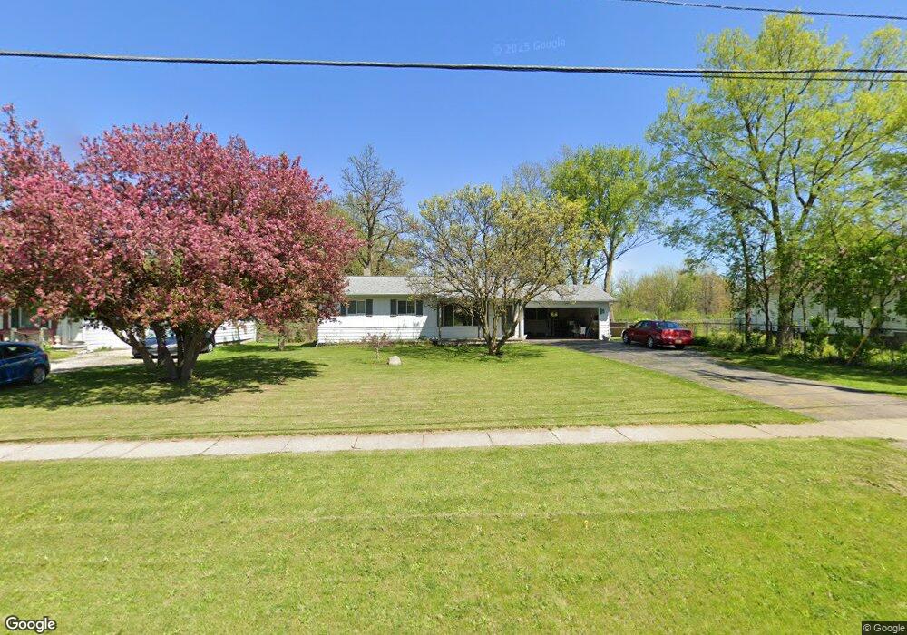 2239 S Dye Rd, Flint, MI 48532 - photo 1