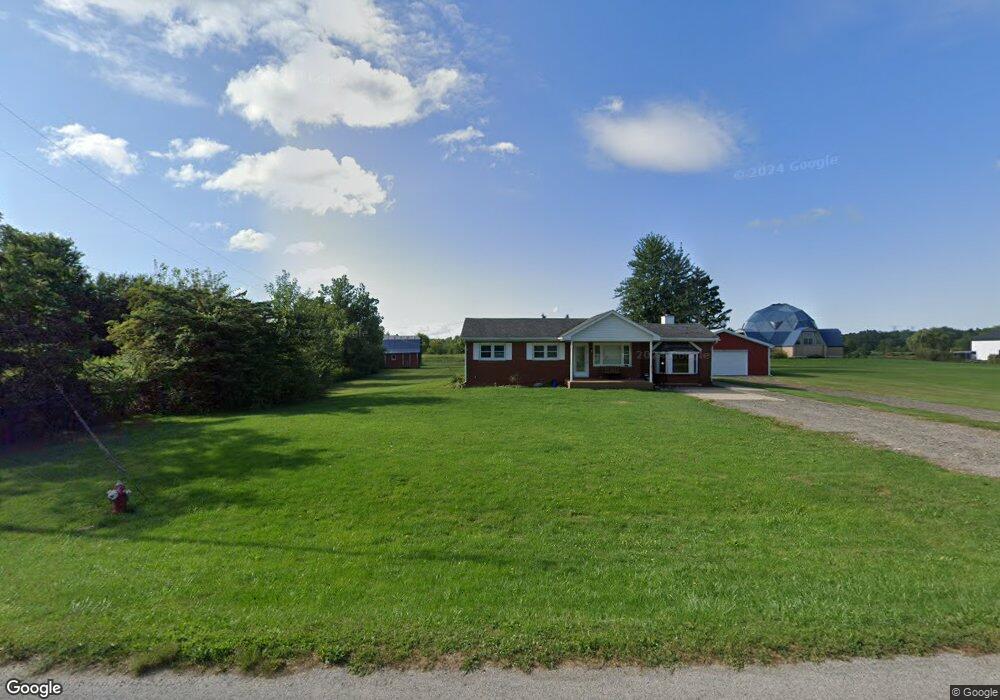 2381 W Newburg Rd, Carleton, MI 48117 - photo 1