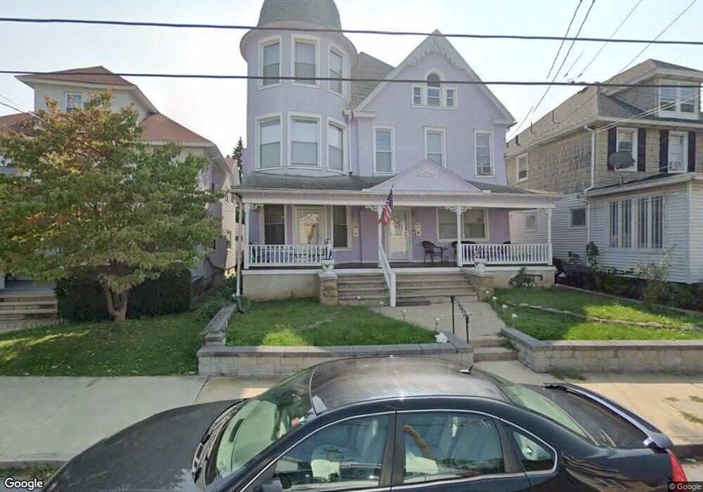 122 N Hyde Park Ave, Scranton, PA 18504 - photo 1