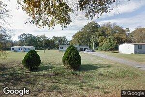 211 Third St, Elko, GA 31025
