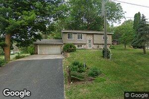 203 3rd St NW, Elysian, MN 56028