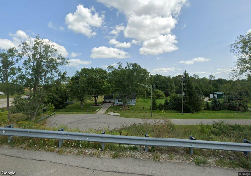 2242 Michigan Rd unit Bldg-Unit, Port Huron, MI 48060 - photo 1