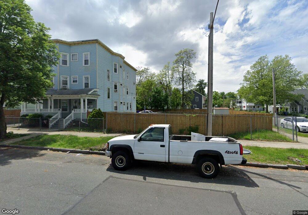 74 Maynard St, Springfield, MA 01109 - photo 1