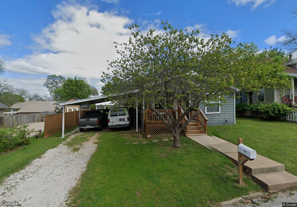 507 Davis St, Weatherford, TX 76086 - photo 1