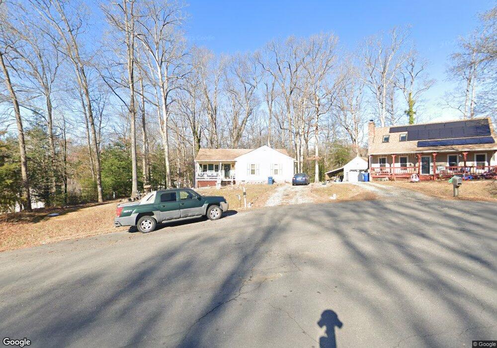 6702 Mason Run Dr, North Chesterfield, VA 23234 - photo 1