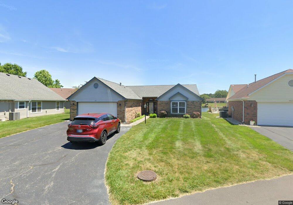 5823 Cross Bridge Cir, Plainfield, IN 46168 - photo 1