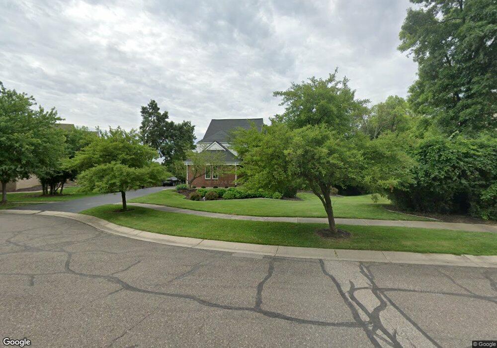 5453 Ardon Ct, West Bloomfield, MI 48323 - photo 1