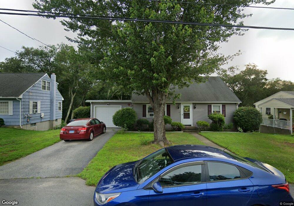 81 Katherine Ave, Danielson, CT 06239 - photo 1