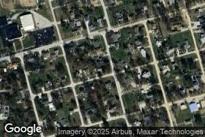 503 N Chestnut St, Windsor, IL 61957