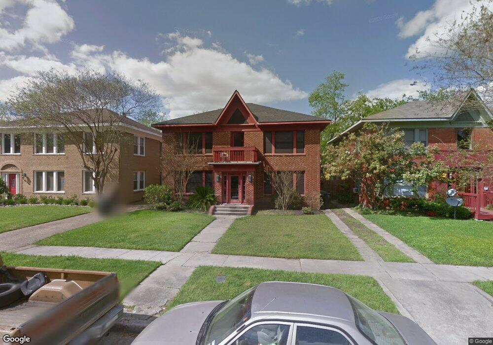 1632 Hawthorne St unit 4, Houston, TX 77006 - photo 1