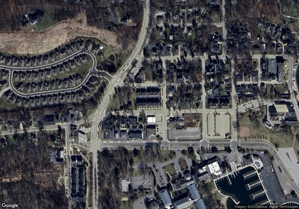 178 3rd Ave unit 178, Fontana, WI 53125 - photo 1