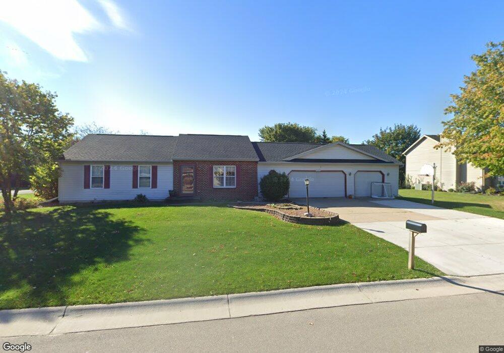 W2801 Kebe Ct, Appleton, WI 54915 - photo 1