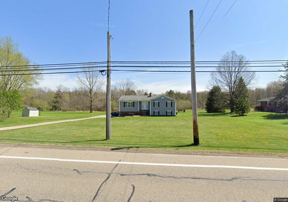 152 N Chillicothe Rd, Aurora, OH 44202 - photo 1