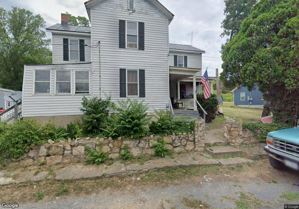 692 Jenkins Ln, Strasburg, VA 22657 - photo 1