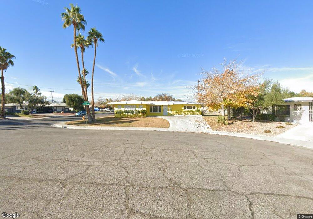3176 Camel Back Dr, Las Vegas, NV 89169 - photo 1
