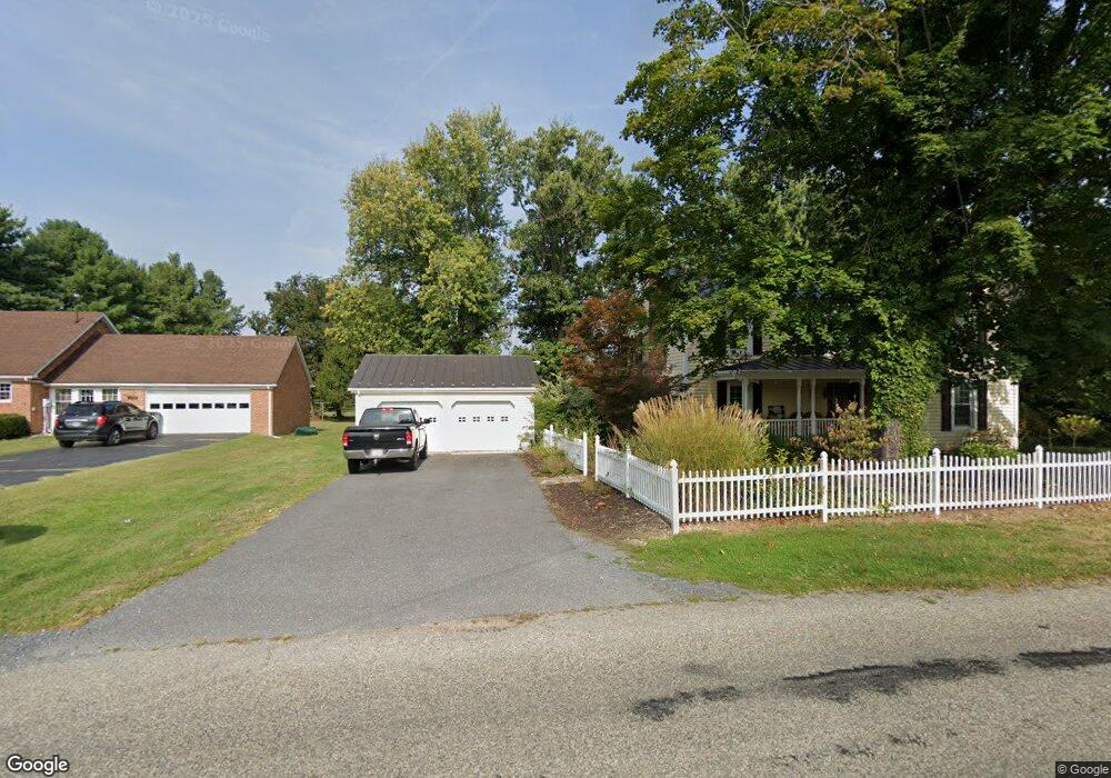 2805 Lyndhurst Rd, Waynesboro, VA 22980 - photo 1