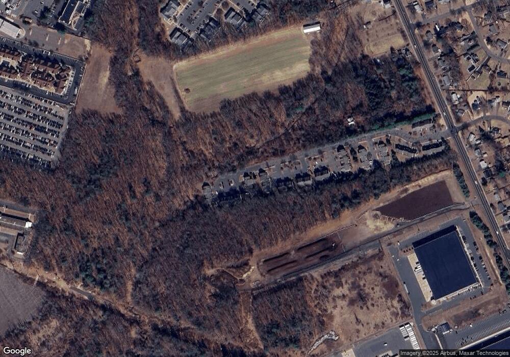 97 Fox Hollow Dr unit 97, Windsor Locks, CT 06096 - photo 1