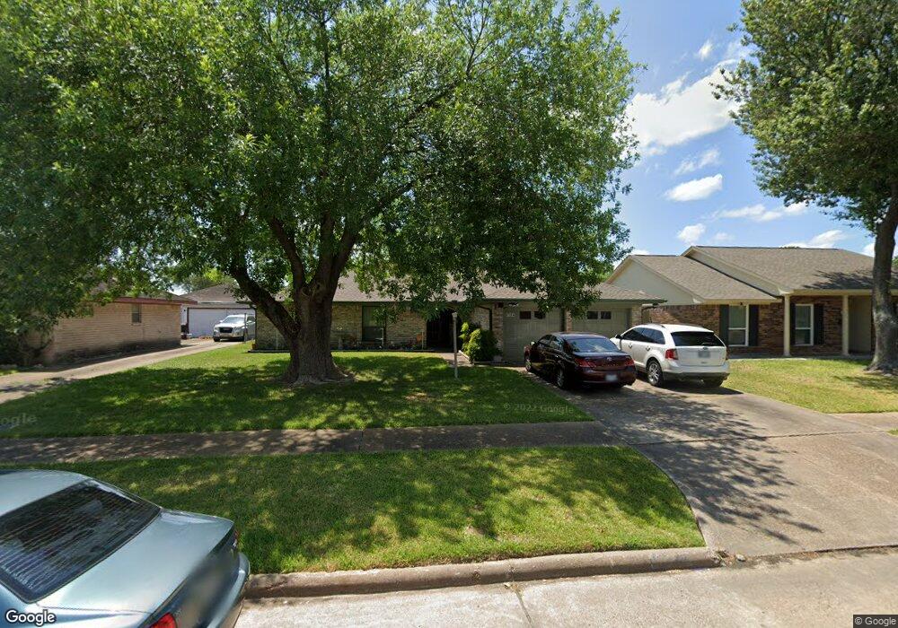 9714 Kirkfalls Dr, Houston, TX 77089 - photo 1