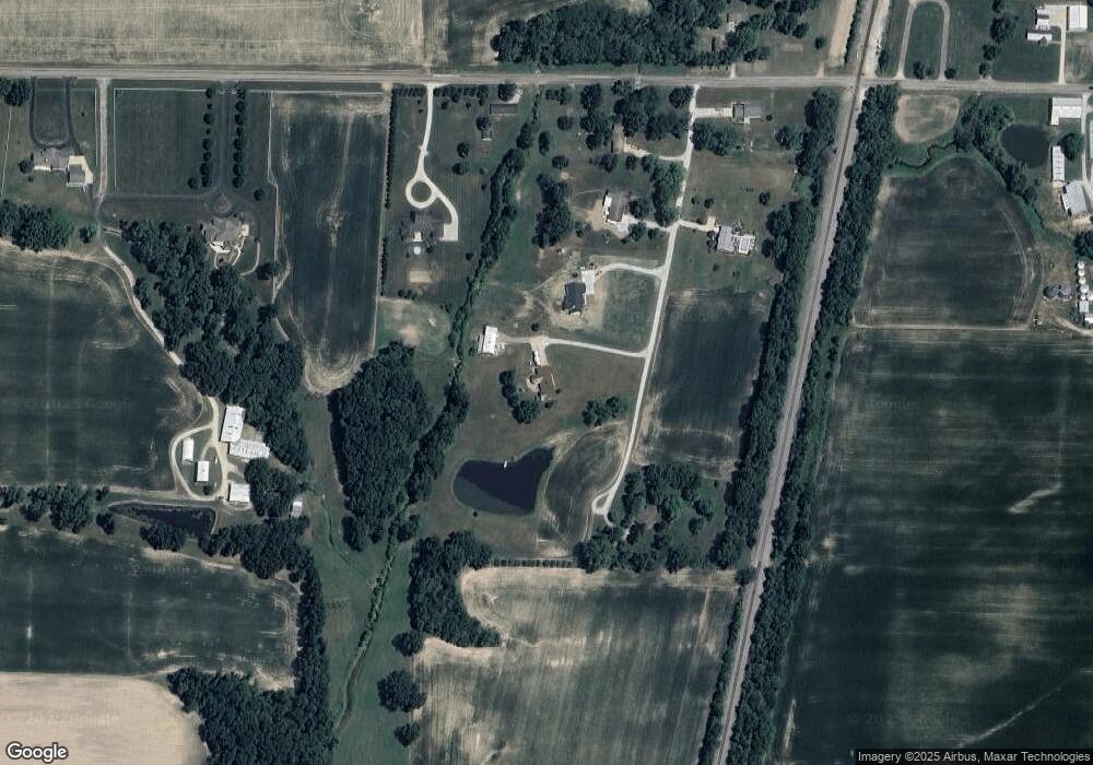 9849 N 1290th St, Effingham, IL 62401 - photo 1