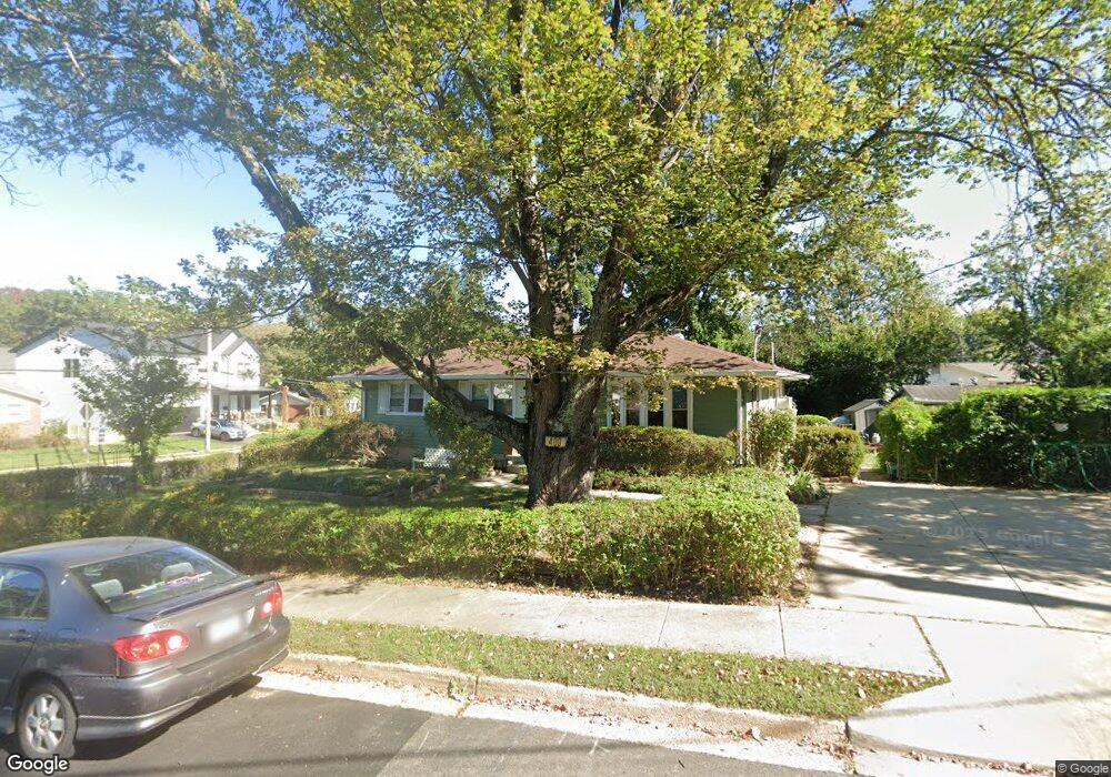 400 Marshall Rd SW, Vienna, VA 22180 - photo 1